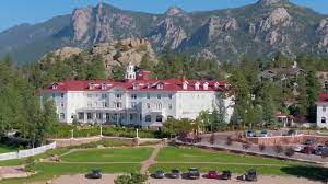 Eksplorasi Mistis The Stanley Hotel, Estes Park di Colorado